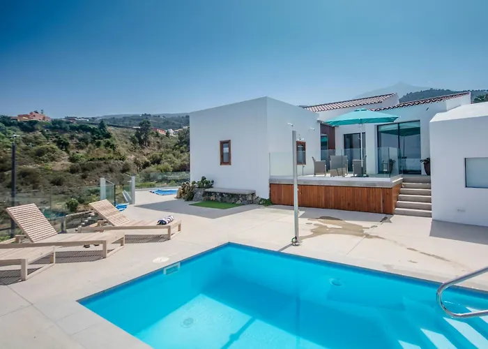 Risco 1 Country house